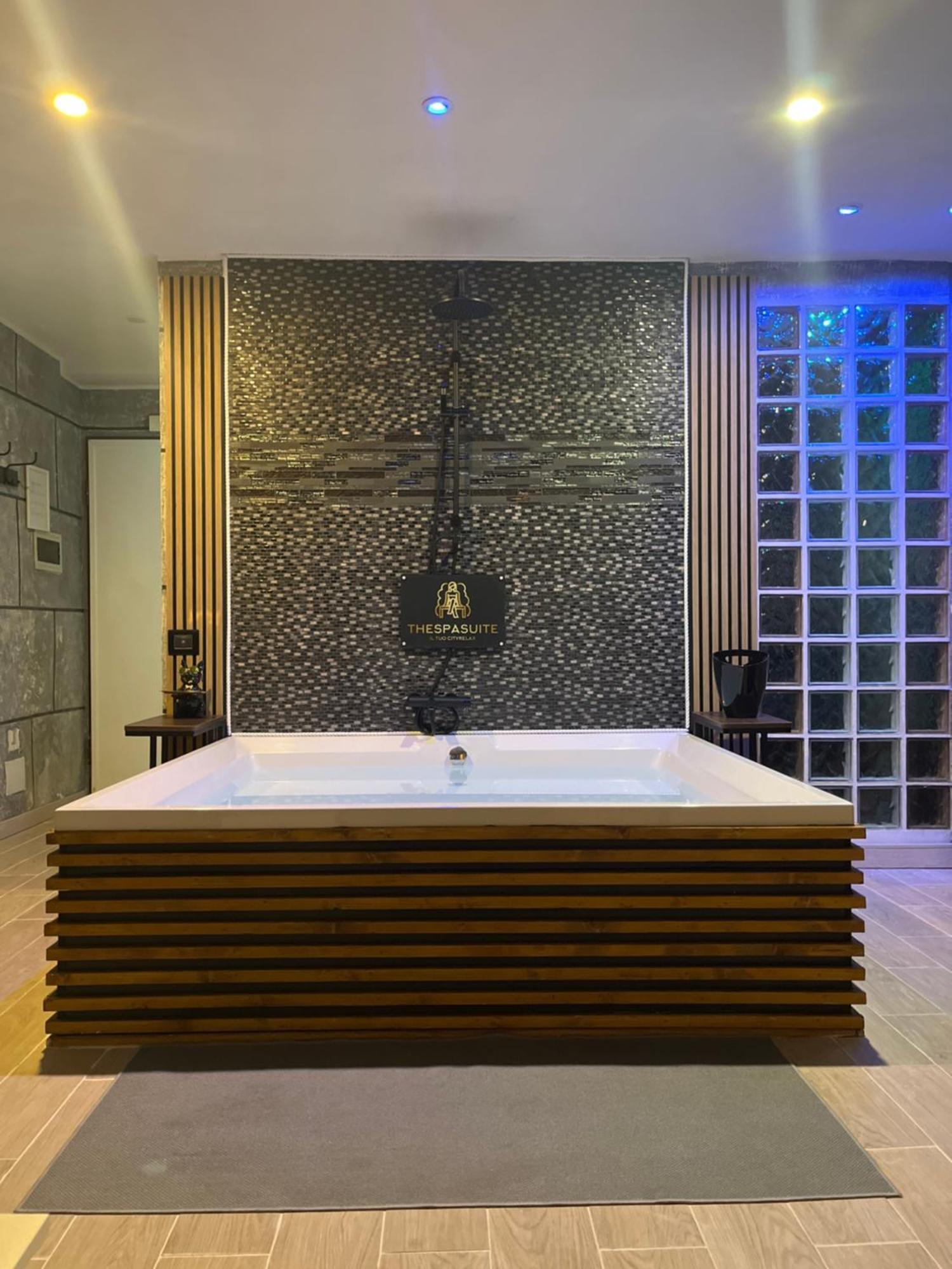 The Spa Suite Rome Exterior photo